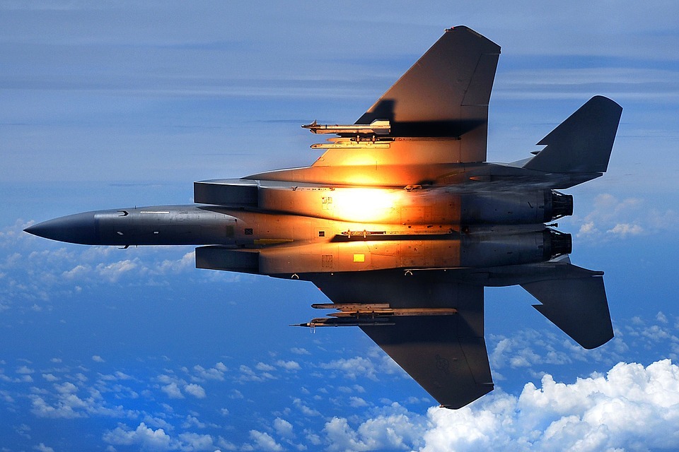 最新】世界最強の戦闘機ランキング17！F-22を超える戦闘機はある 