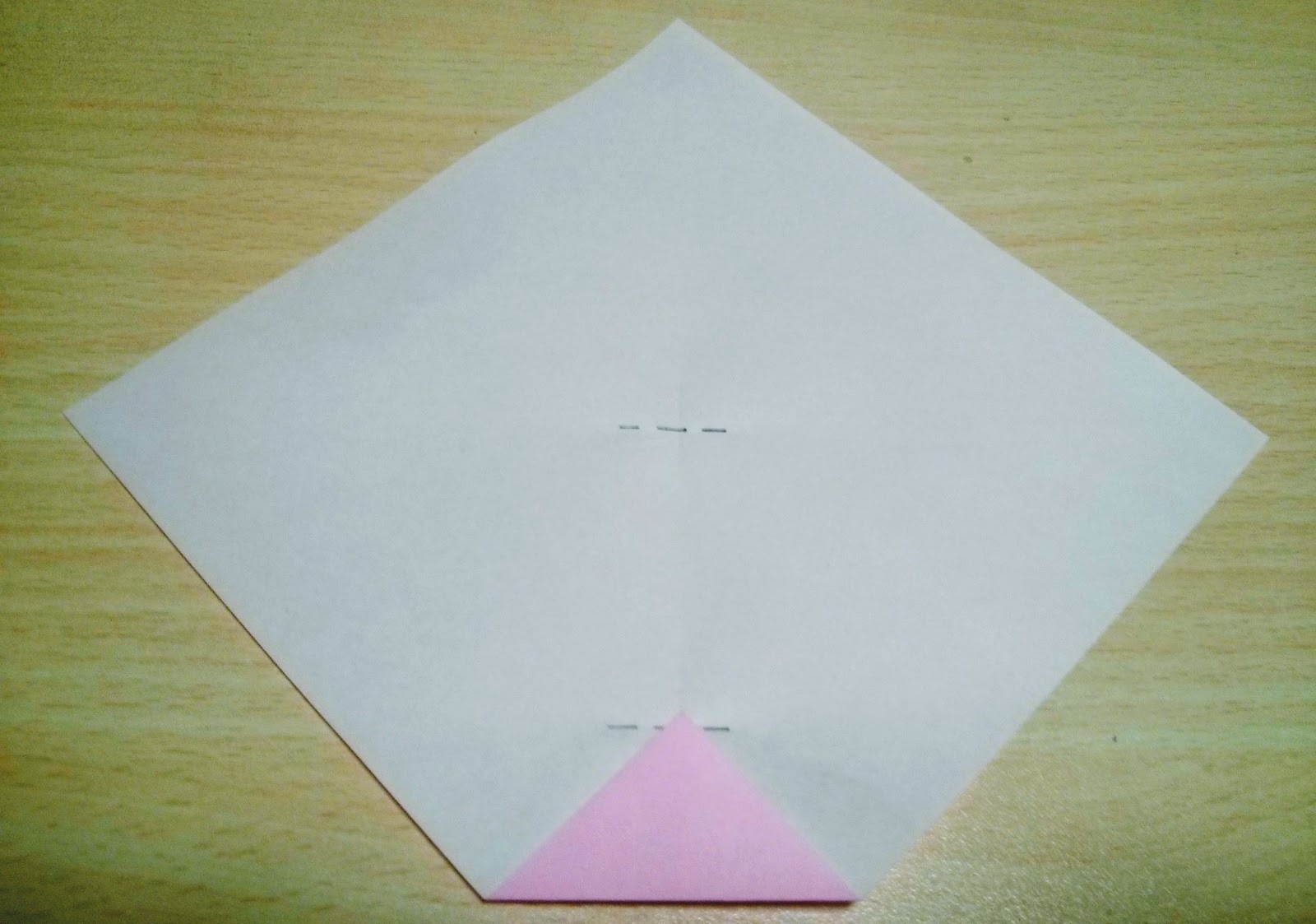 折り紙で作る ケーキ の折り方5選 可愛いショートケーキの作り方とは Kurashi No