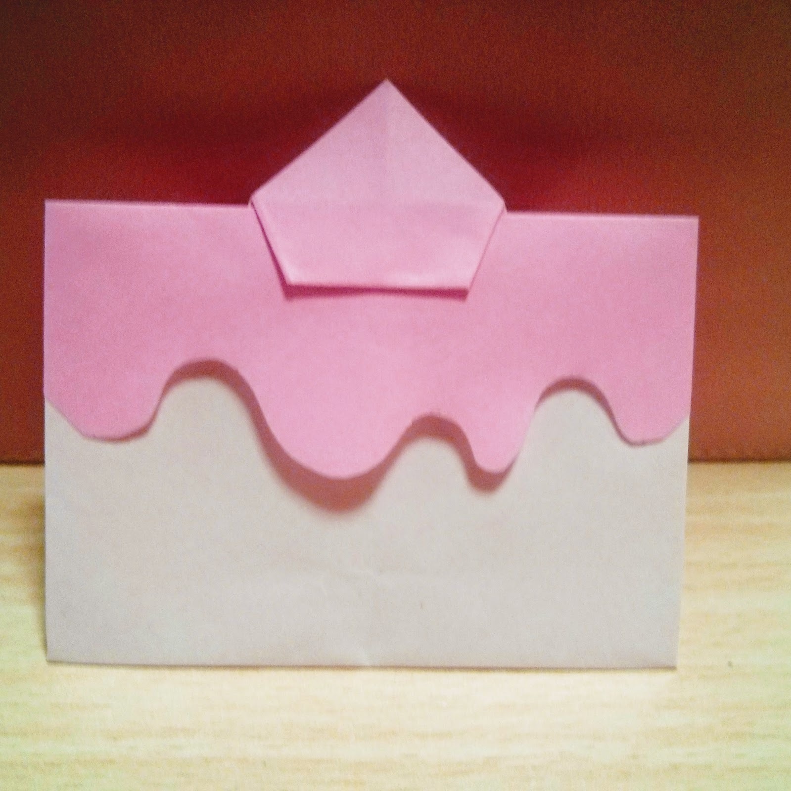折り紙で作る ケーキ の折り方5選 可愛いショートケーキの作り方とは Kurashi No