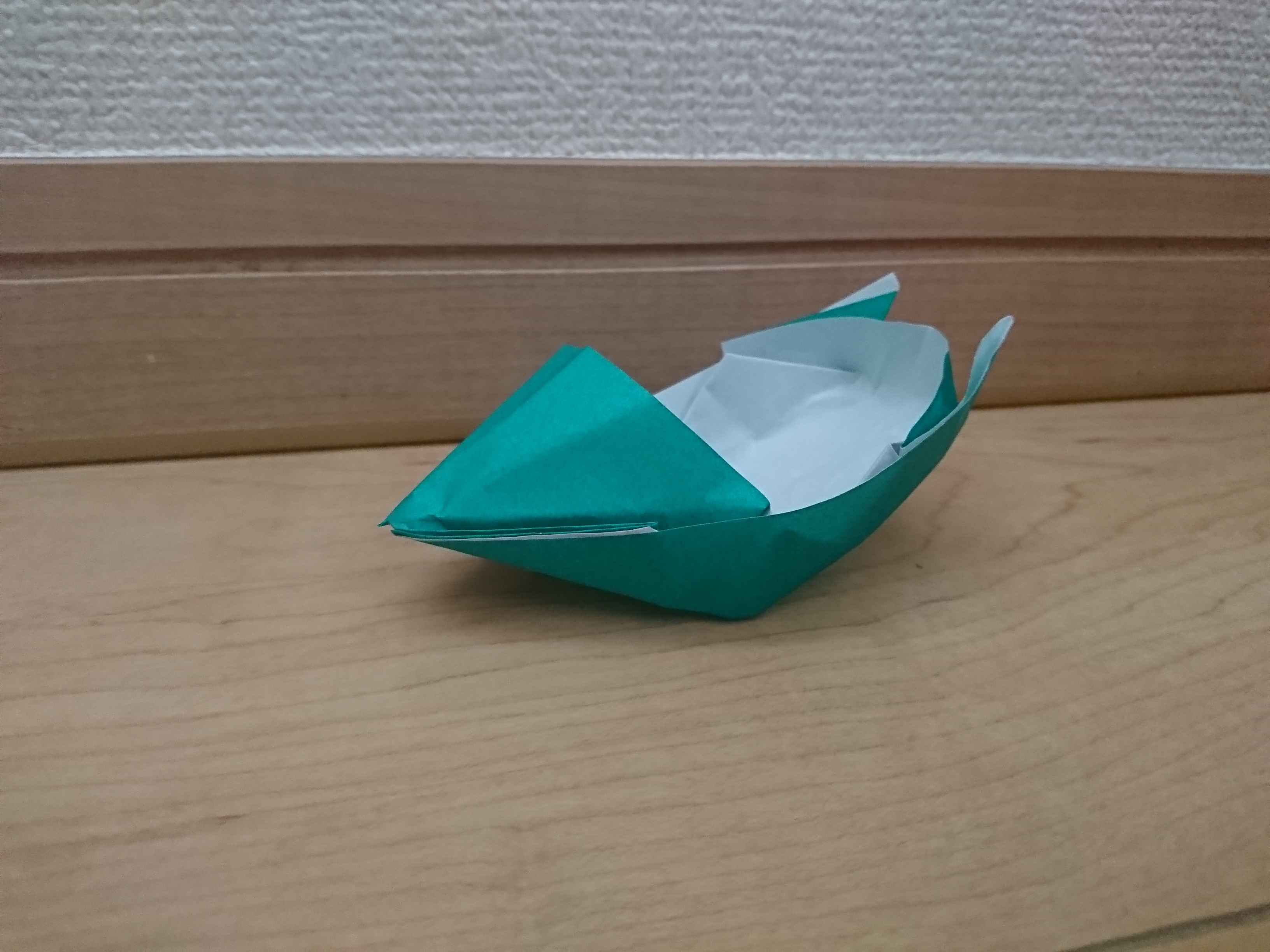 折り紙で作る 船 の折り方 簡単なものや少し難しい立体の作り方まで解説 暮らし の