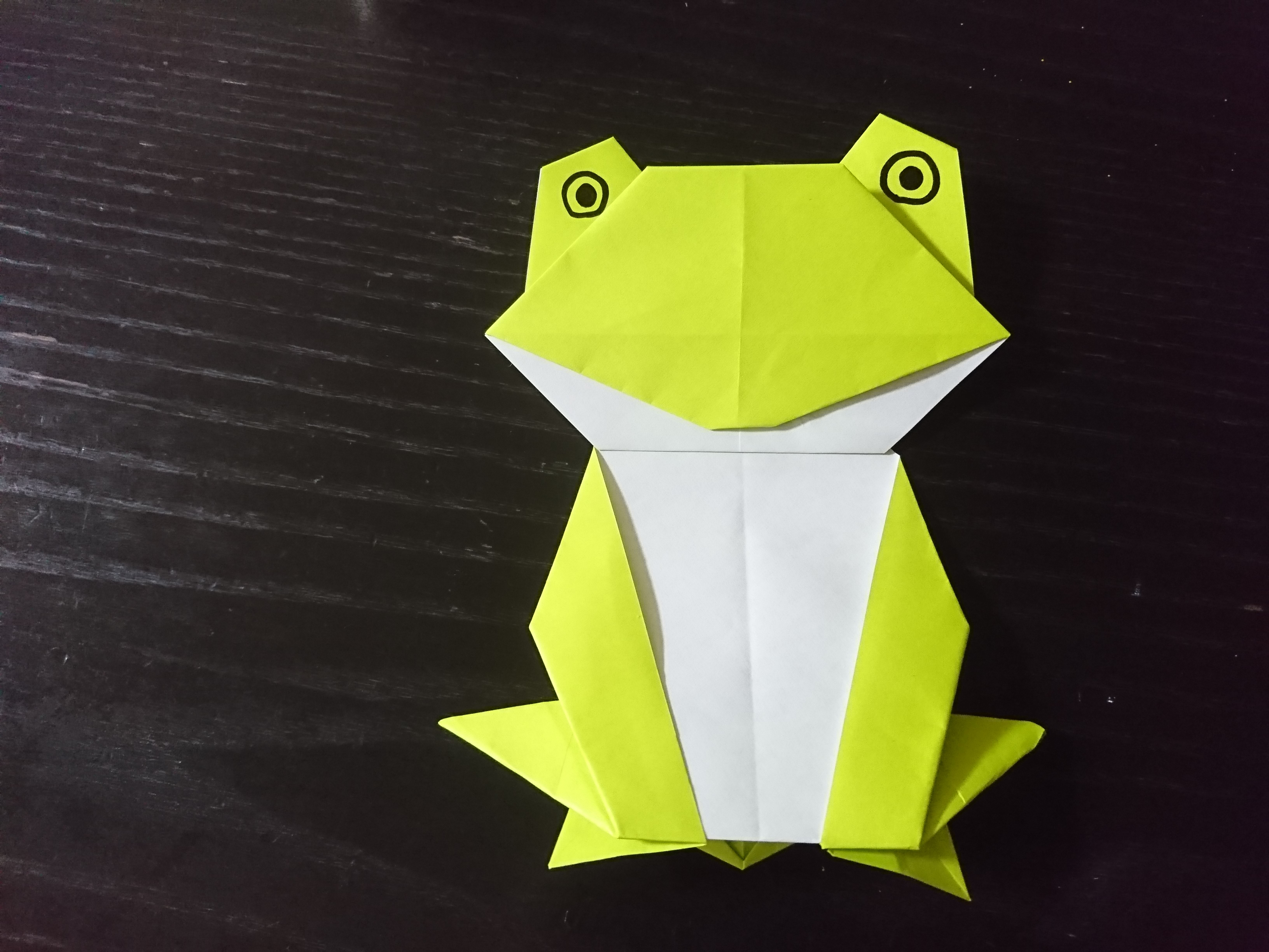 の 折り紙 作り方 カエル 跳ねないカエル 折り紙一枚で可愛い☆折り方作り方を折り図・動画つきで紹介！│子供と楽しむ折り紙・工作