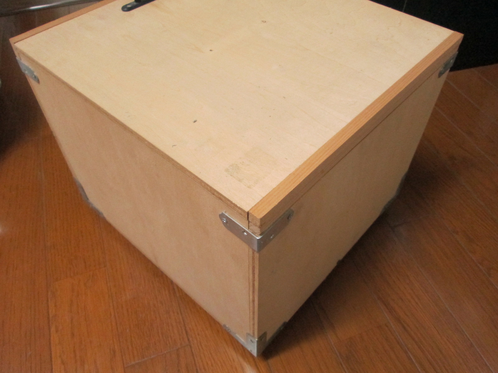 Diyで木箱作り 簡単手作りできる作り方や設計図を解説 蓋付きも簡単 暮らし の