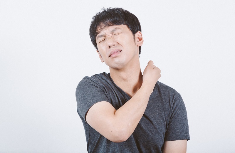 頭痛 筋 トレ 筋トレや運動後に頭痛が起こる理由と対処法