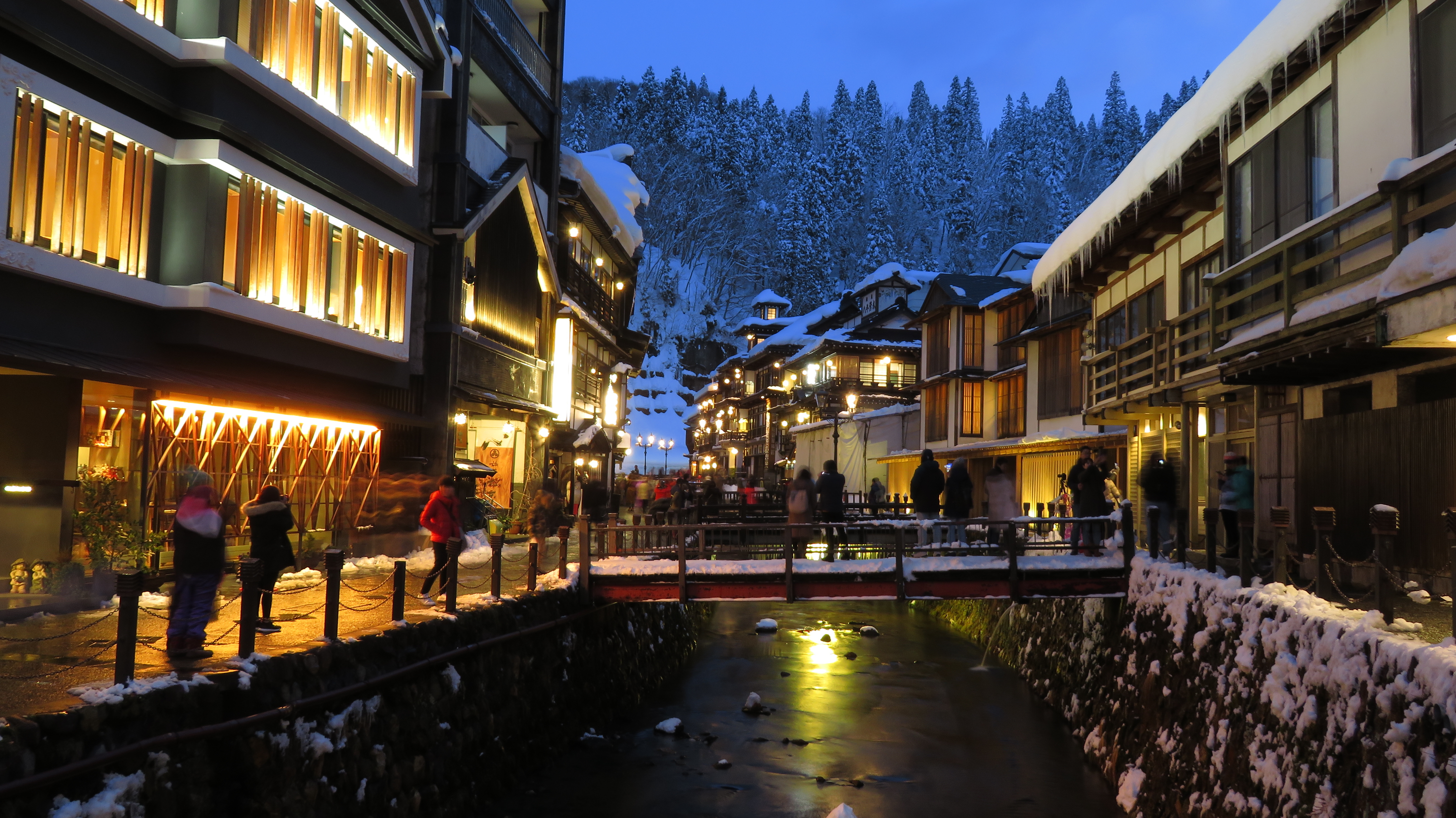 冬景色を観光するらココ 日本でしか見れない美しすぎる絶景スポット12選 暮らし の