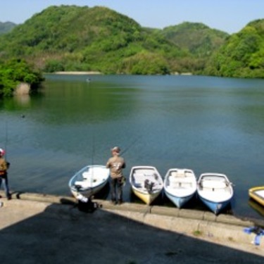 関西のおすすめ釣りスポット9選 バス 渓流 海別に釣れる釣り場を大公開 暮らし の