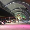 ドバイ空港のターミナルは巨大！待ち時間に利用する施設や免税店をご紹介！