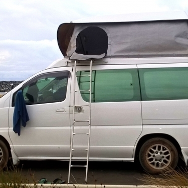 車中泊でも使えるルーフテントおすすめ10選 車の上を上手に使いこなそう 暮らし の