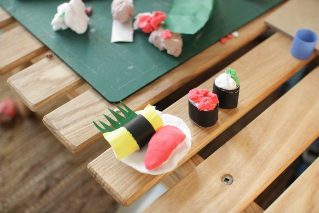小学生の自由研究におすすめ 紙粘土工作のアイデア14選 簡単に作る方法もご紹介 Kurashi No