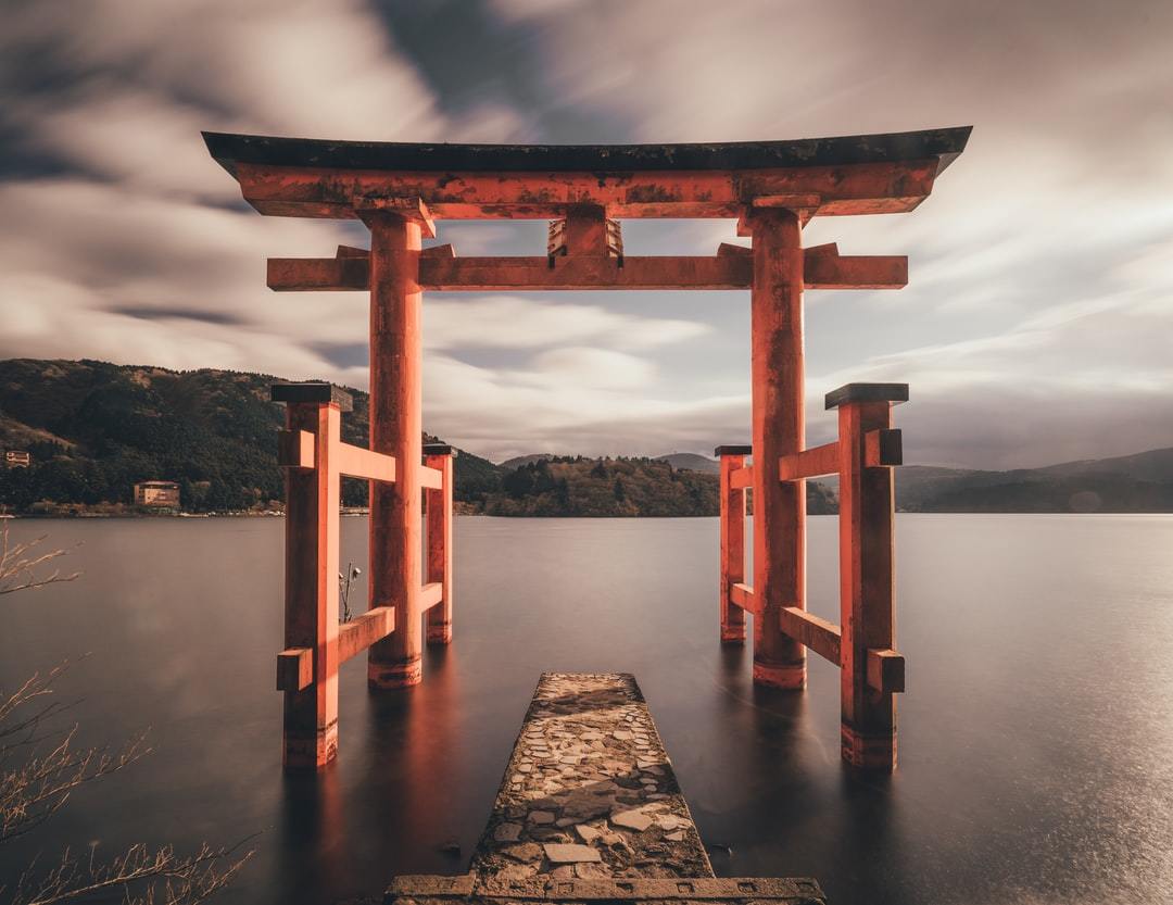 福岡に来たら一度は行きたい 初詣や旅行におすすめの神社15選 パワースポットも Kurashi No