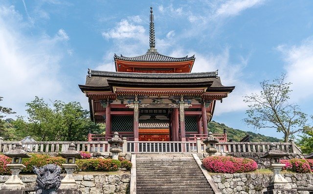 22年 京都のおすすめ初詣スポット14選 穴場や一度は訪れたい神社仏閣も Kurashi No