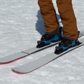 初心者にも人気のショートスキーとは？その魅力やスキーとの違いを徹底解説！
